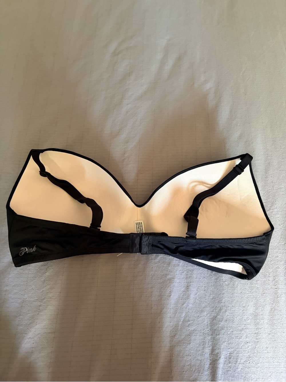 PINK Victoria's Secret Black Wireless Smooth Bra - Picture 3 of 3